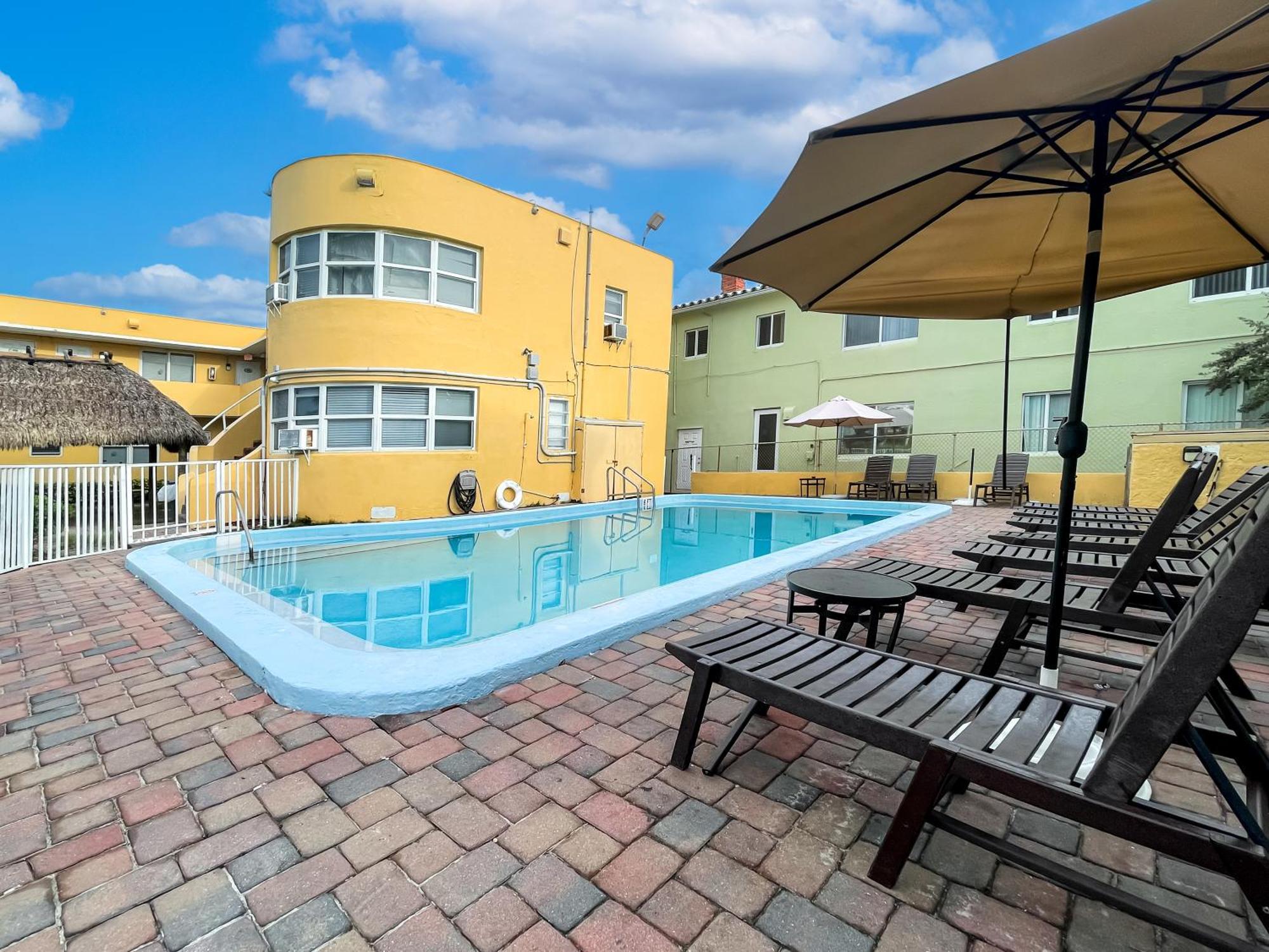 The Oasis Hotel Hollywood Ngoại thất bức ảnh